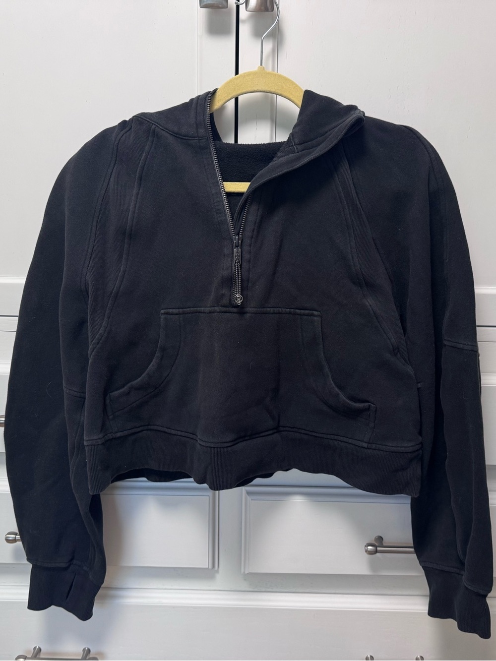 Lululemon Cropped Scuba Hoodie